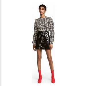 H&m vinyl mini skirt